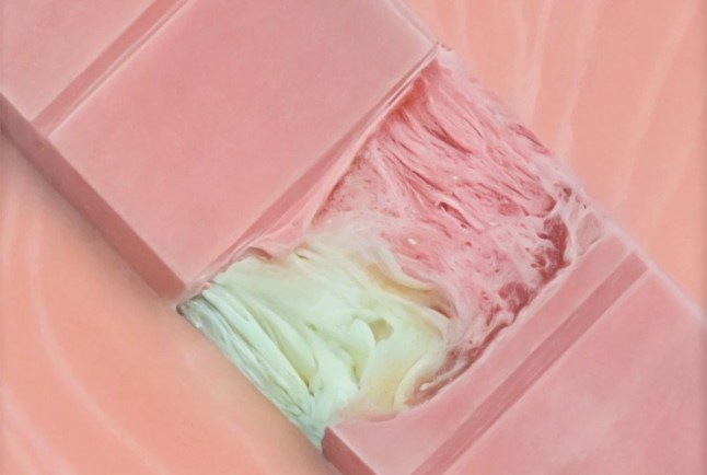 Noesis Angel Hair ruby-white chocolate bar